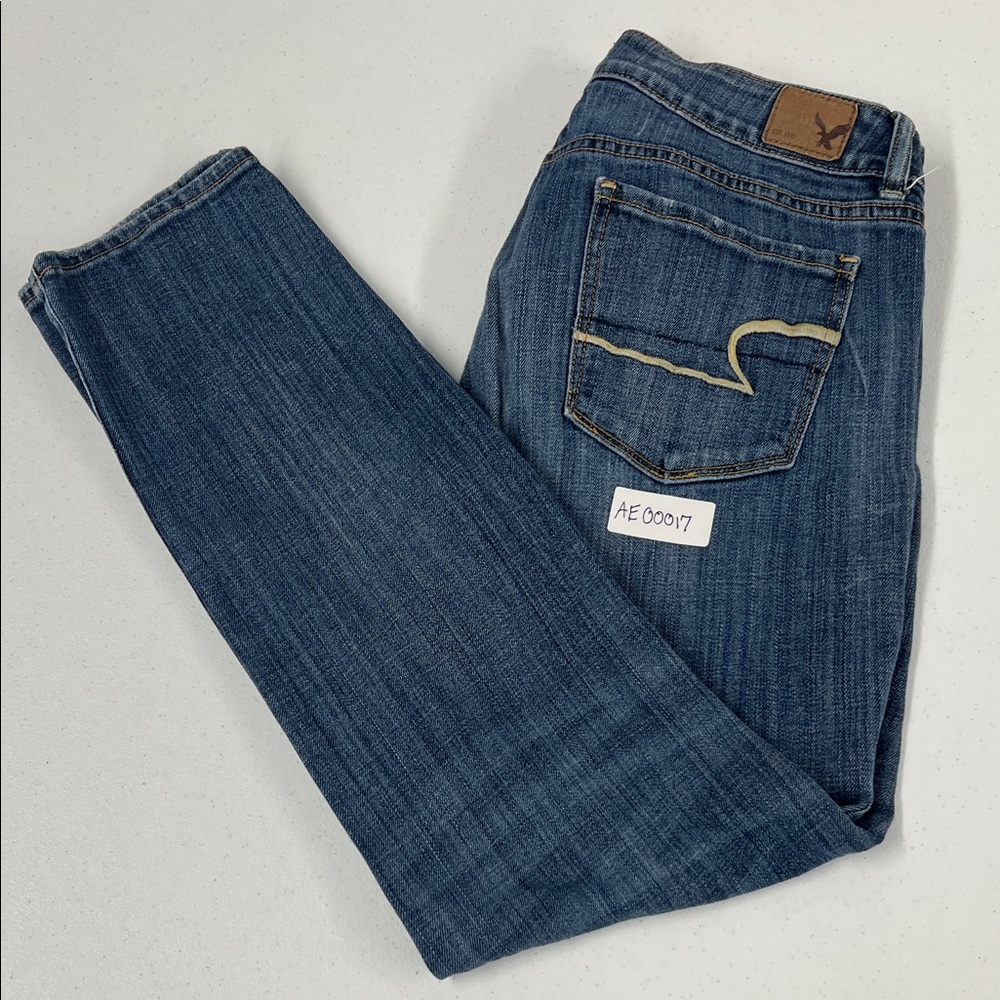 American Eagle Outfitters Dark Blue Straight Leg Jeans Size 8